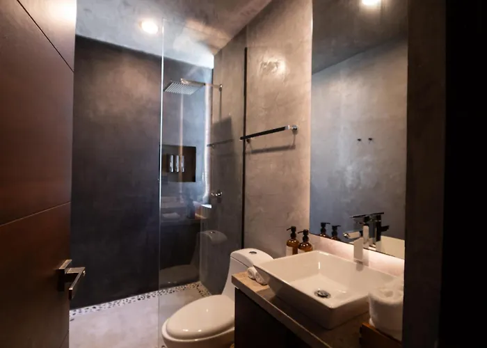 Villa Design Luxury Duo Villas, 24 Pax, 5 Pools & 2 Rooftops, Bbq, Near Tulum